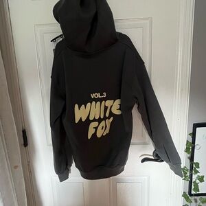 White foxs women’s hoodie